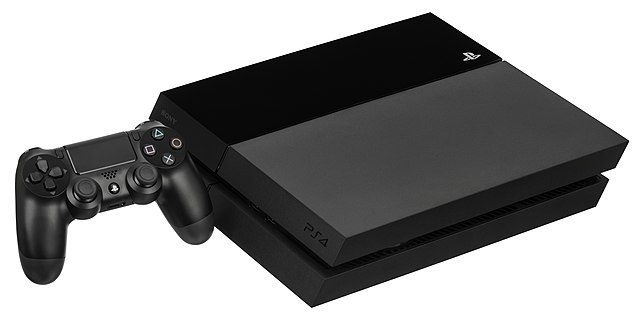 PlayStation 4 (PS4)